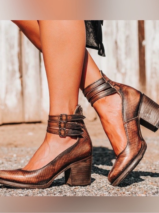 Freebird by Steven Shoes - ⭐️Freebird Randy Snake Print Copper shoes size 10⭐️